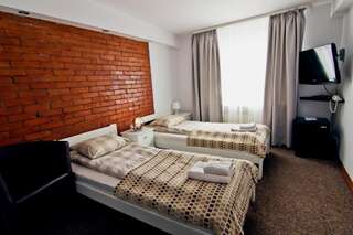 Отель RJ Hotel Пабьянице Двухместный номер с 1 кроватью или 2 отдельными кроватями-14